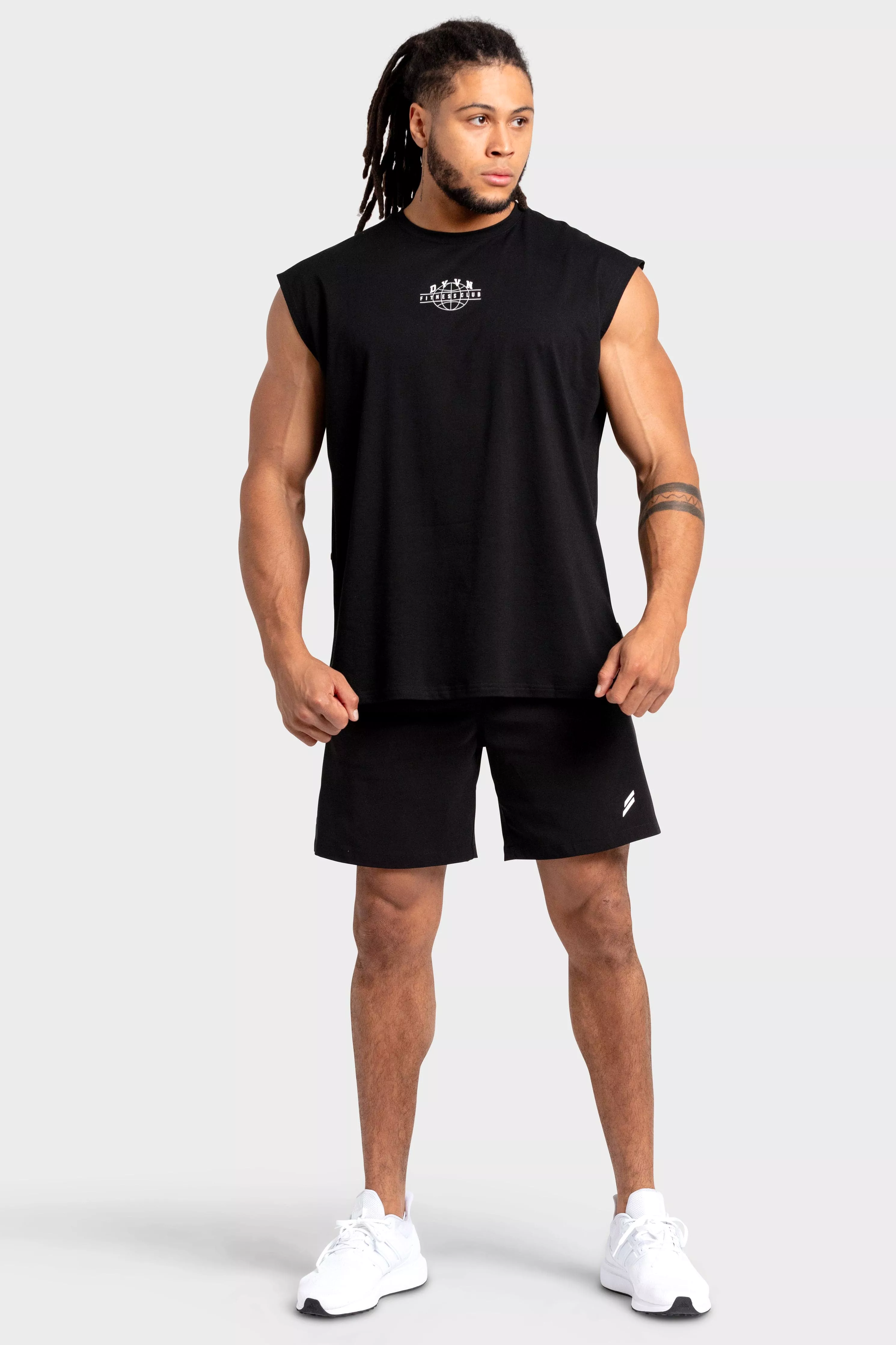 Genesis 7 Shorts - Black