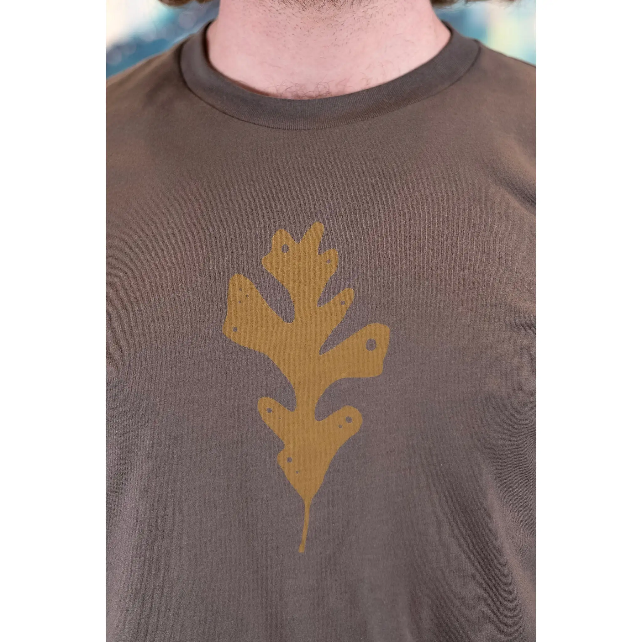 GINEW Genesis Leaf Tee